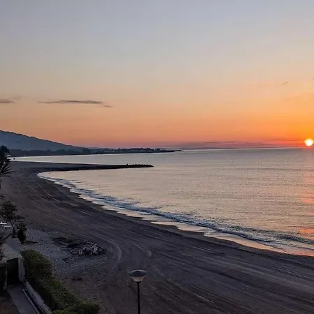 Apartamento El Playazo Naturista 1ª Linea